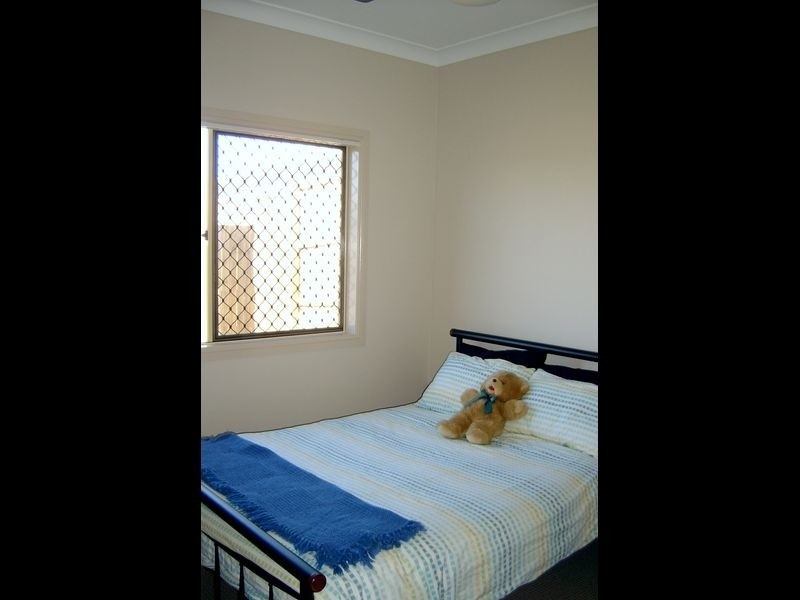 47 Riverside Crescent, Springfield Lakes QLD 4300