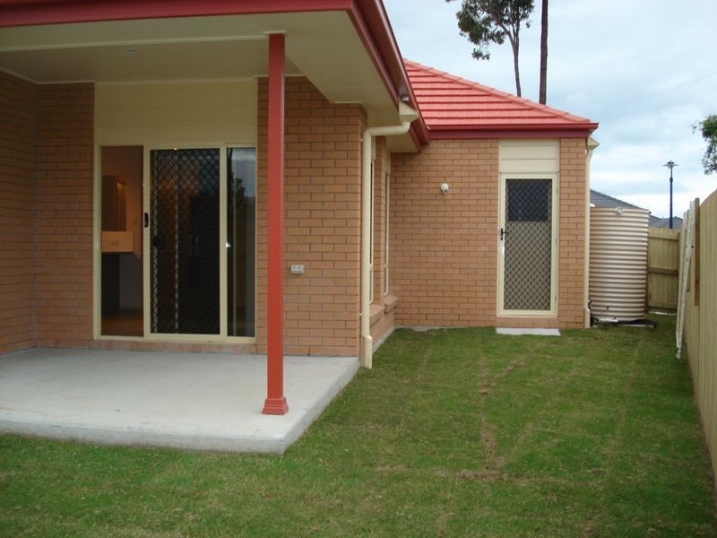 47 Riverside Crescent, Springfield Lakes QLD 4300