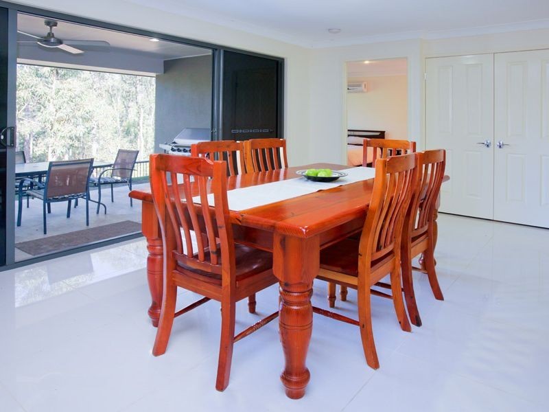 4 Avalon Close, Bellbird Park QLD 4300