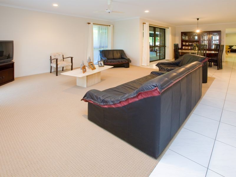 52 Wilson Drive, Camira QLD 4300
