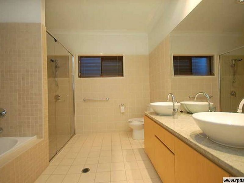 2/53 Paragon Street, Yeronga QLD 4104