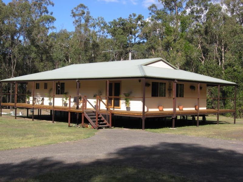 16 Cheviot Street, Greenbank QLD 4124