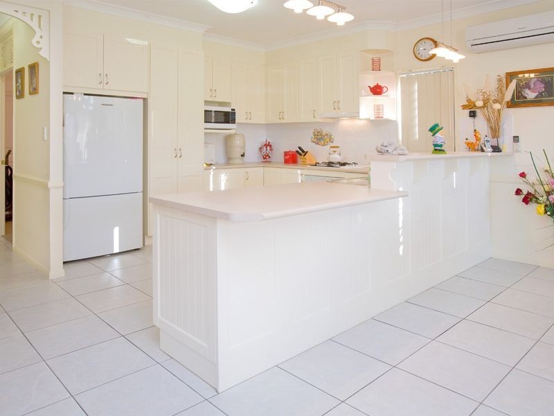 7 Eclipse Court, Springfield Lakes QLD 4300
