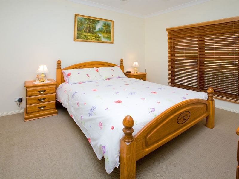 7 Eclipse Court, Springfield Lakes QLD 4300