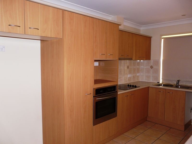 18 Grevillea Place, Forest Lake QLD 4078