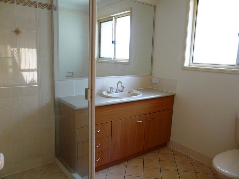 18 Grevillea Place, Forest Lake QLD 4078