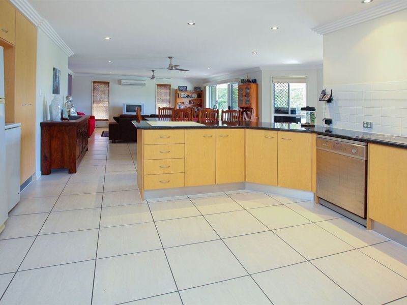 10 Billabong Place, Springfield QLD 4300