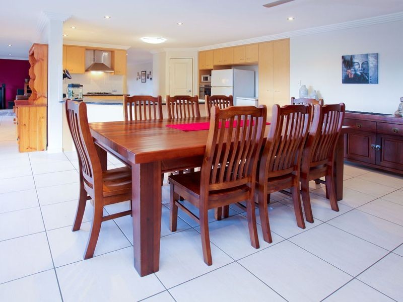 10 Billabong Place, Springfield QLD 4300