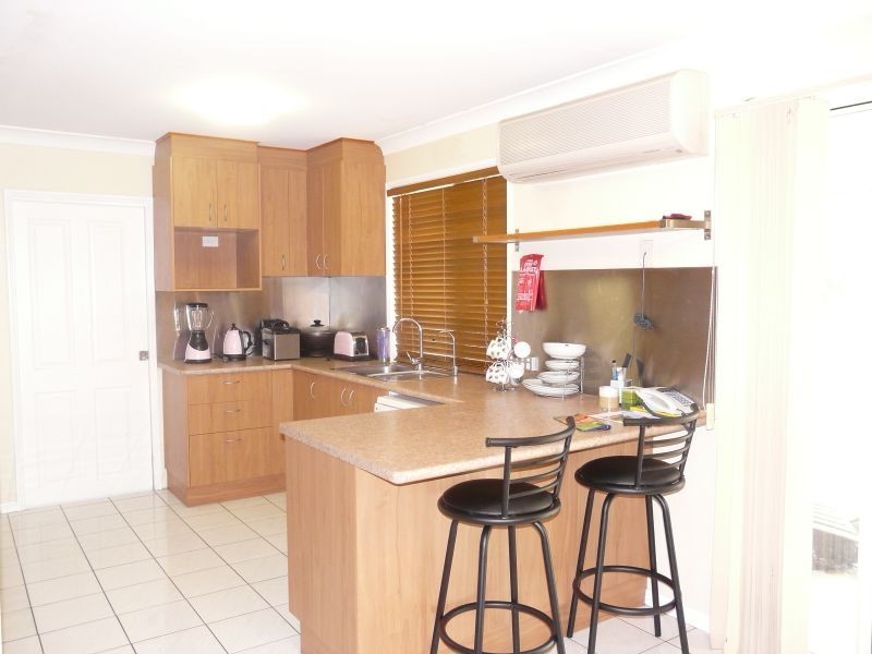 24 Streamview Crescent, Springfield QLD 4300