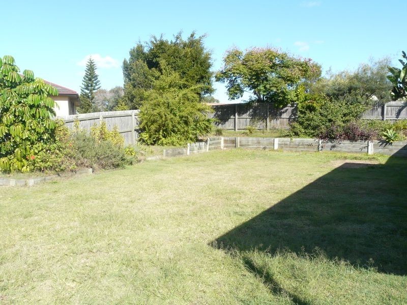 24 Streamview Crescent, Springfield QLD 4300