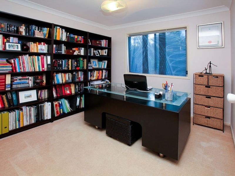 16 Glenhurst Court, Springfield QLD 4300