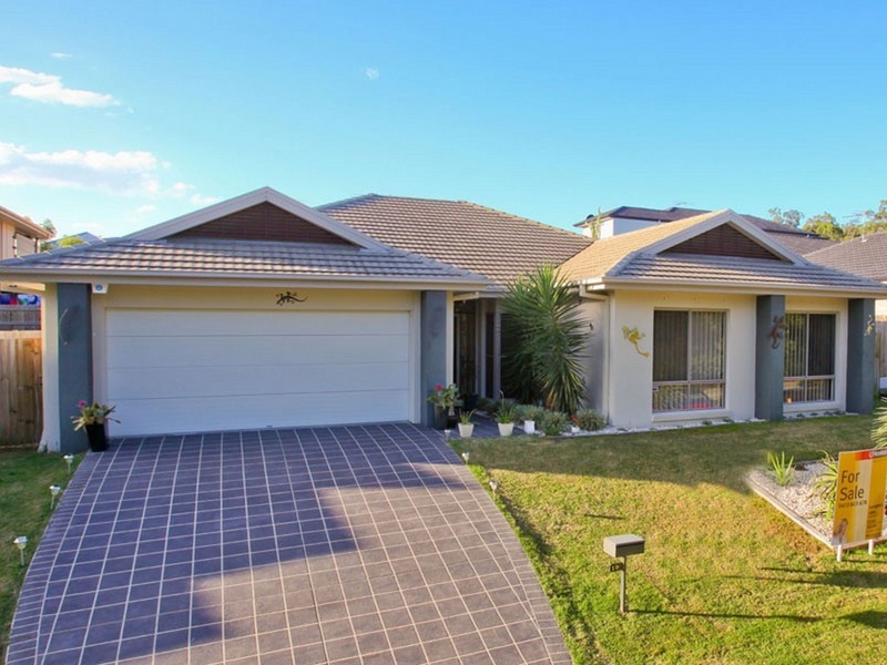 19 Speckled Cct, Springfield Lakes QLD 4300