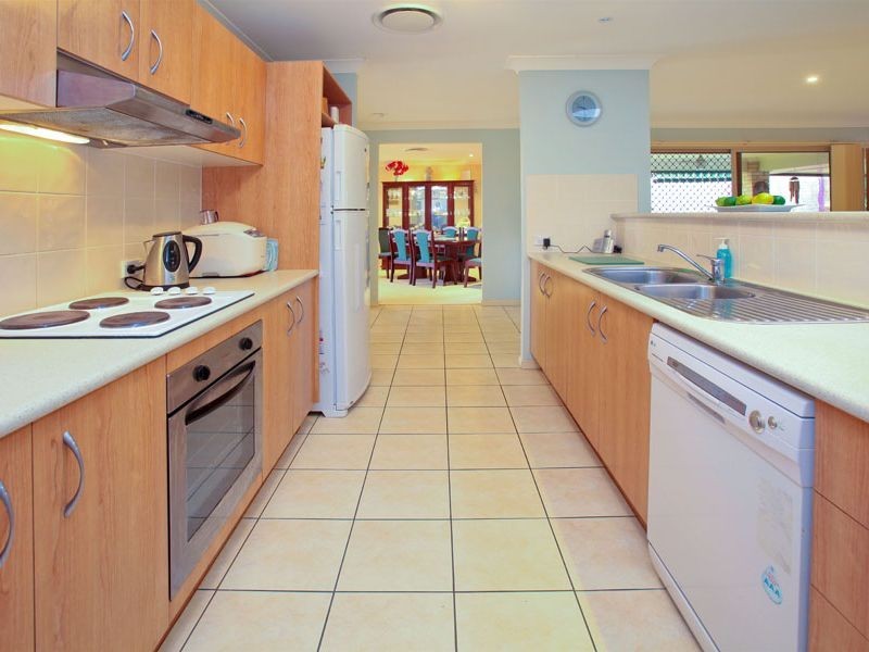 30 Lavender Street, Springfield Lakes QLD 4300