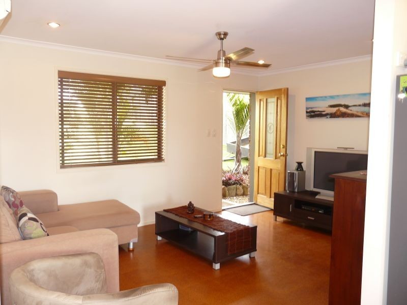 8 Chiffley Ct, Collingwood Park QLD 4301