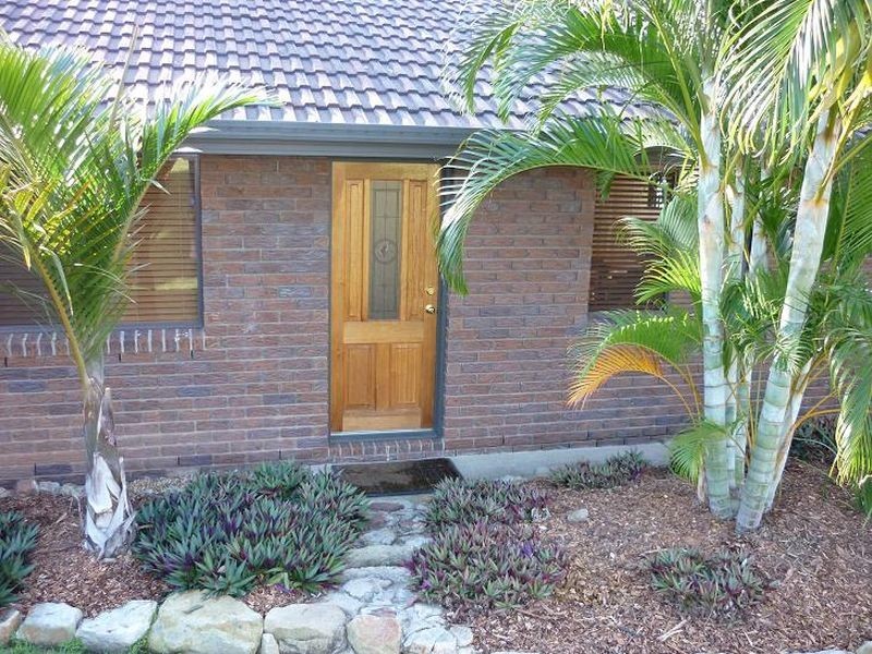 8 Chiffley Ct, Collingwood Park QLD 4301