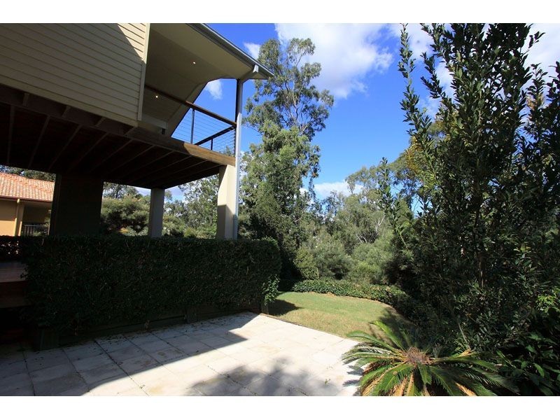 3 Fernbrook Close, Brookwater QLD 4300
