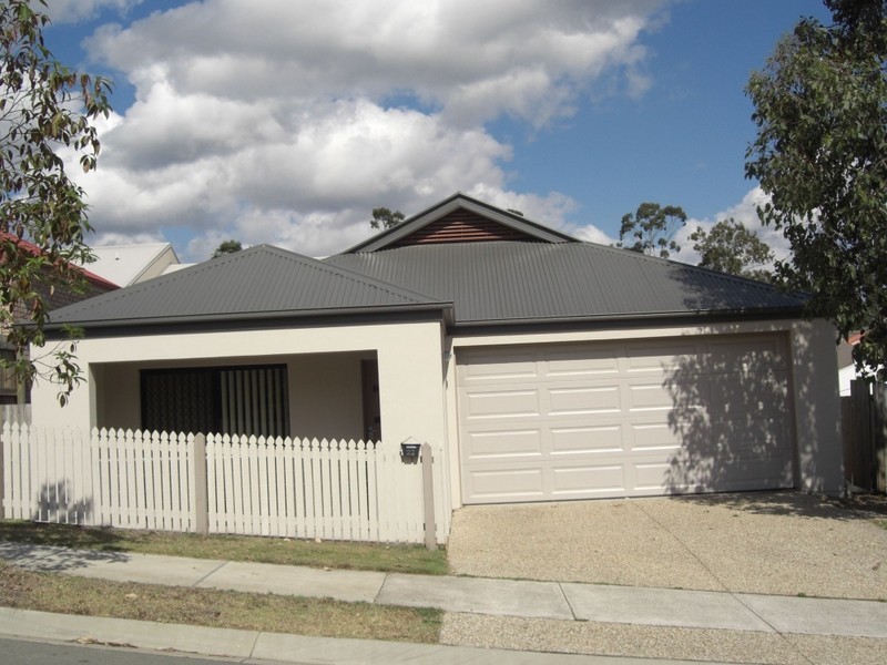 22 Elmwood Circuit, Springfield Lakes QLD 4300