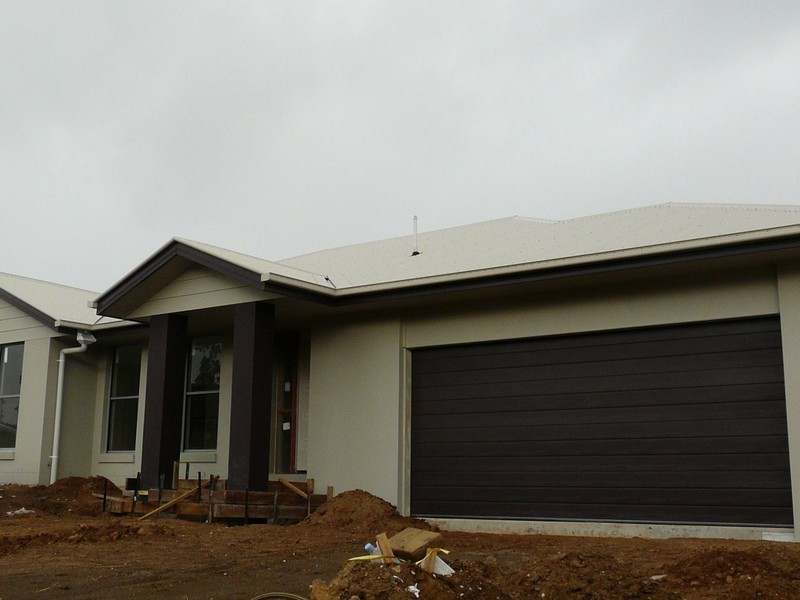 Lot 283 Oakleaf Street, Springfield Lakes QLD 4300