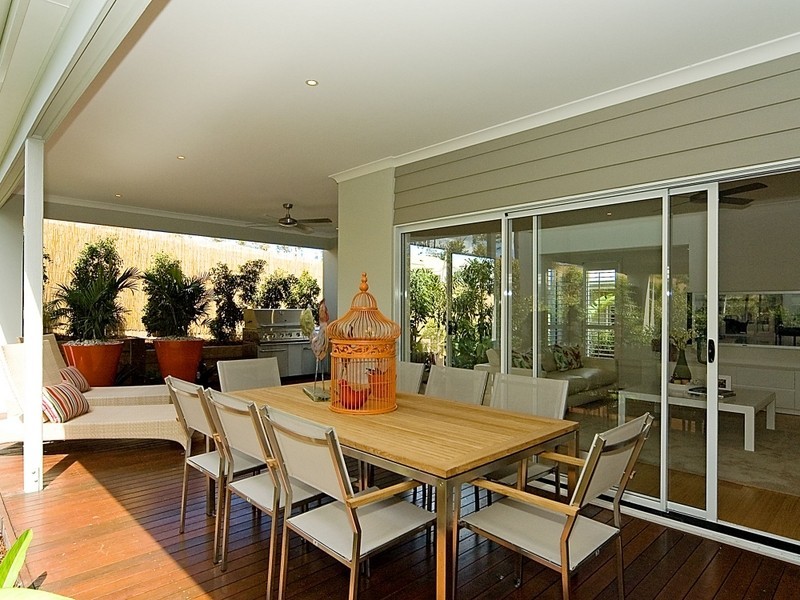 24 Atlantic Drive, Springfield Lakes QLD 4300