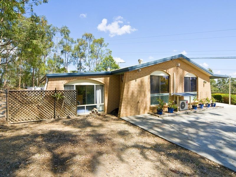 11 Glyn Ct, Redbank Plains QLD 4301