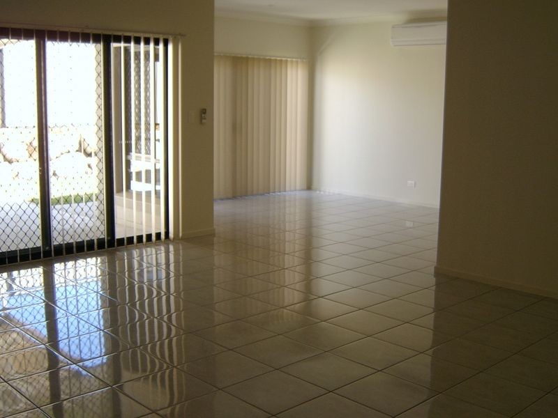 14 Bellbird Drive, Bellbird Park QLD 4300