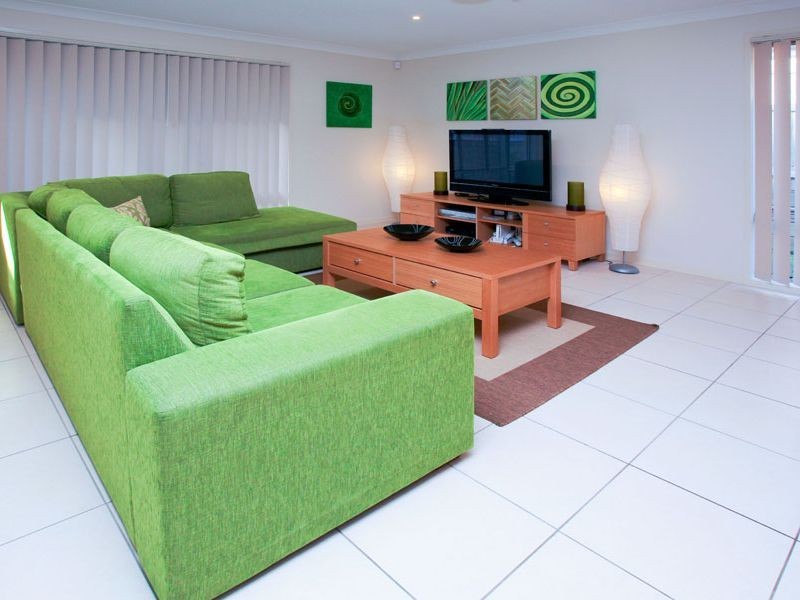 19 Speckled Circuit, Springfield Lakes QLD 4300