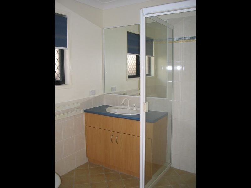 11 Alfred Place, Springfield Lakes QLD 4300