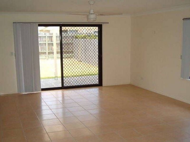 11 Alfred Place, Springfield Lakes QLD 4300