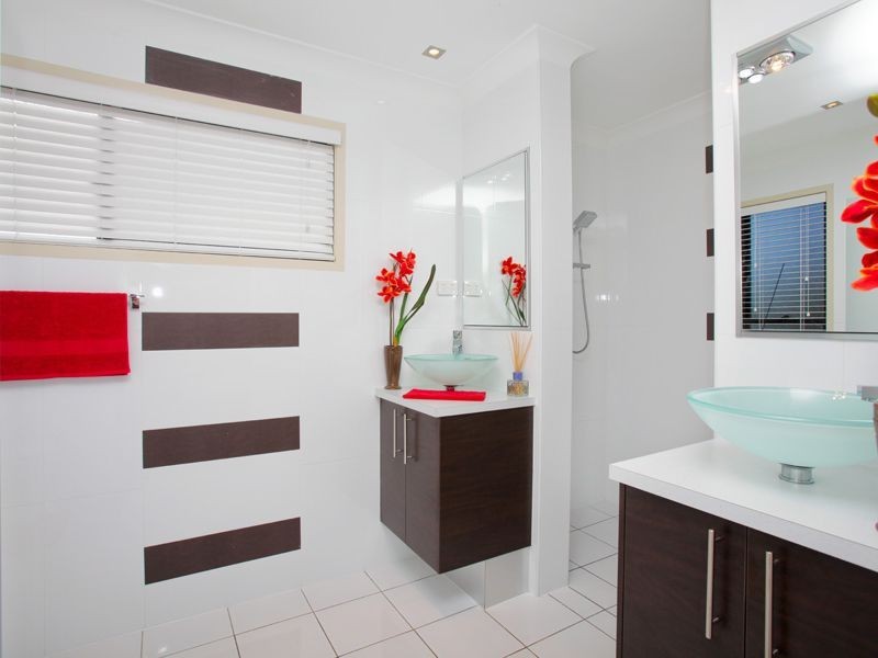 47 Wanderer Crescent, Springfield Lakes QLD 4300