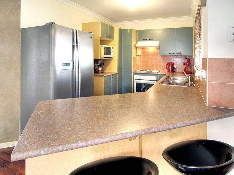 10 Abelia Court, Camira QLD 4300