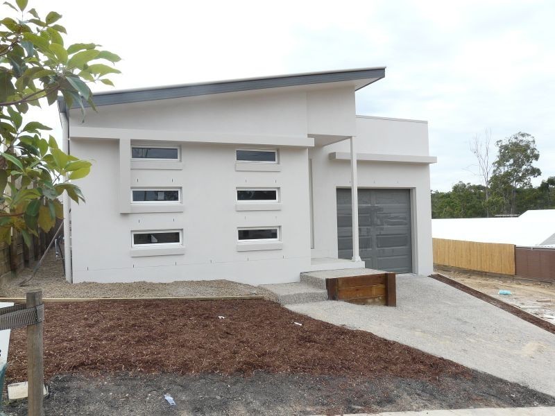 10 Daintree Place, Springfield Lakes QLD 4300