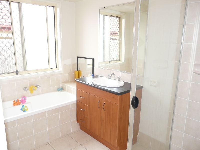 60 James Josey Avenue, Springfield Lakes QLD 4300