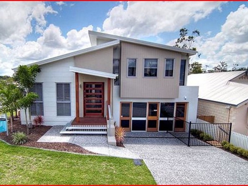 8 Waratah Court, Springfield Lakes QLD 4300