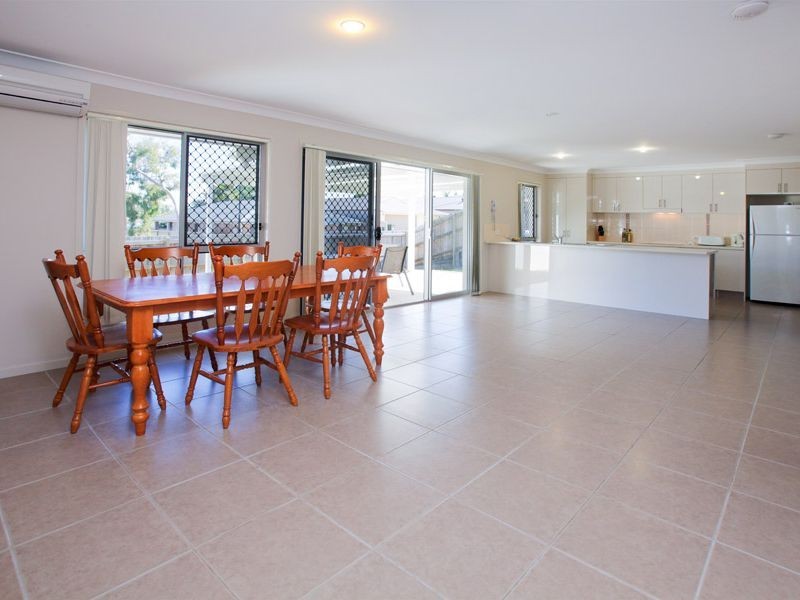 15 Brushwood Circuit, Forest Lake QLD 4078