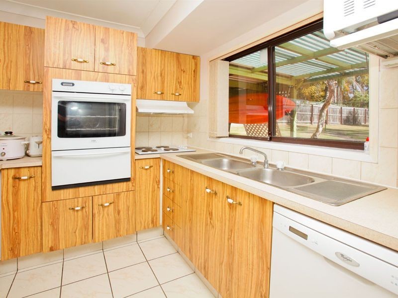 300 Jones Road, Bellbird Park QLD 4300