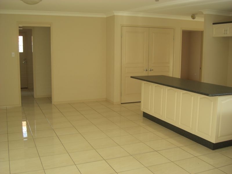 19 Ridge View Place, Springfield Lakes QLD 4300