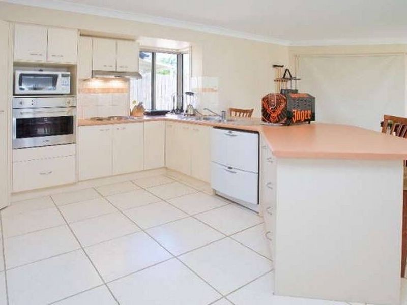 15 Liberty Crescent, Springfield Lakes QLD 4300