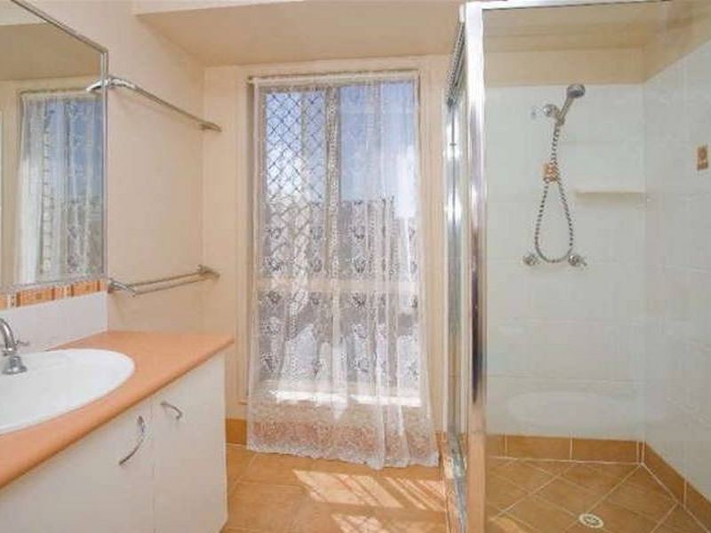 15 Liberty Crescent, Springfield Lakes QLD 4300