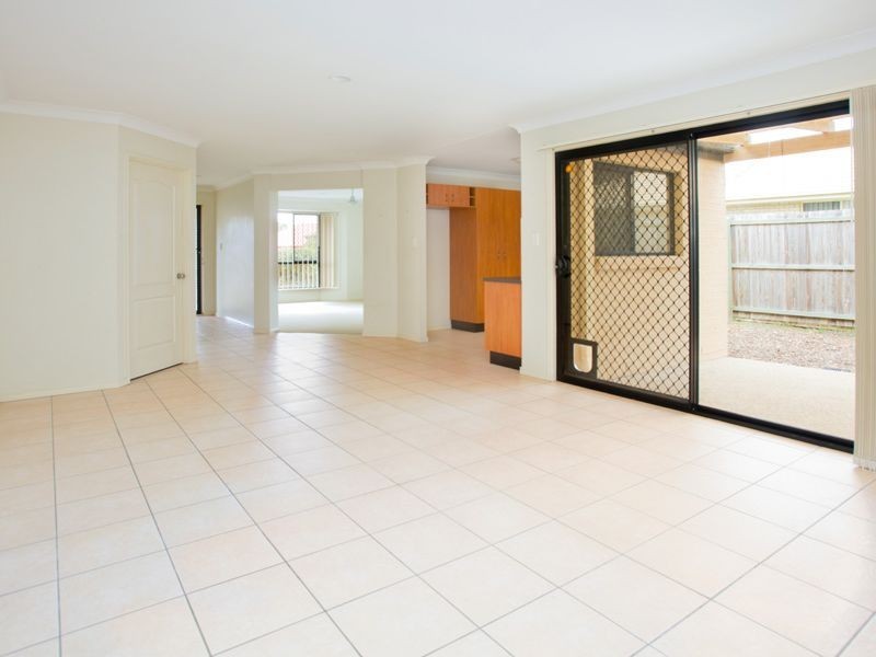 6 Aldworth Place, Springfield Lakes QLD 4300