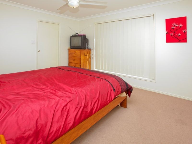 101 Anna Drive, Raceview QLD 4305