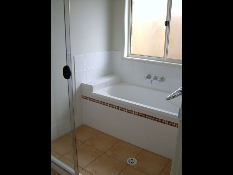 117 Anna Drive, Raceview QLD 4305