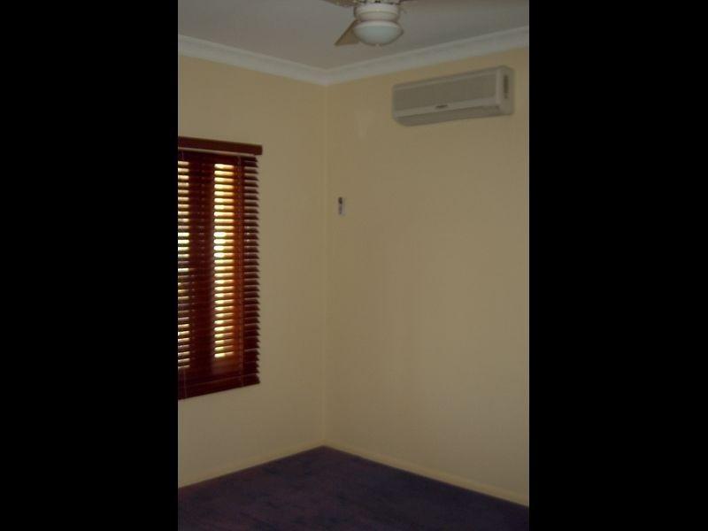 3 Trevi Place, Springfield Lakes QLD 4300