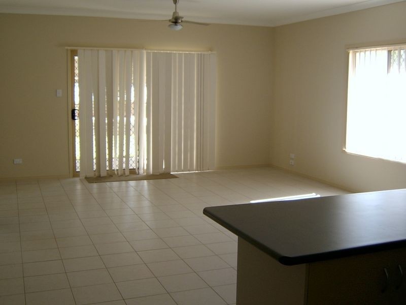 19 Inlet Lane, Springfield Lakes QLD 4300