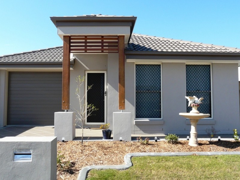 6 Morialta Street, Springfield Lakes QLD 4300