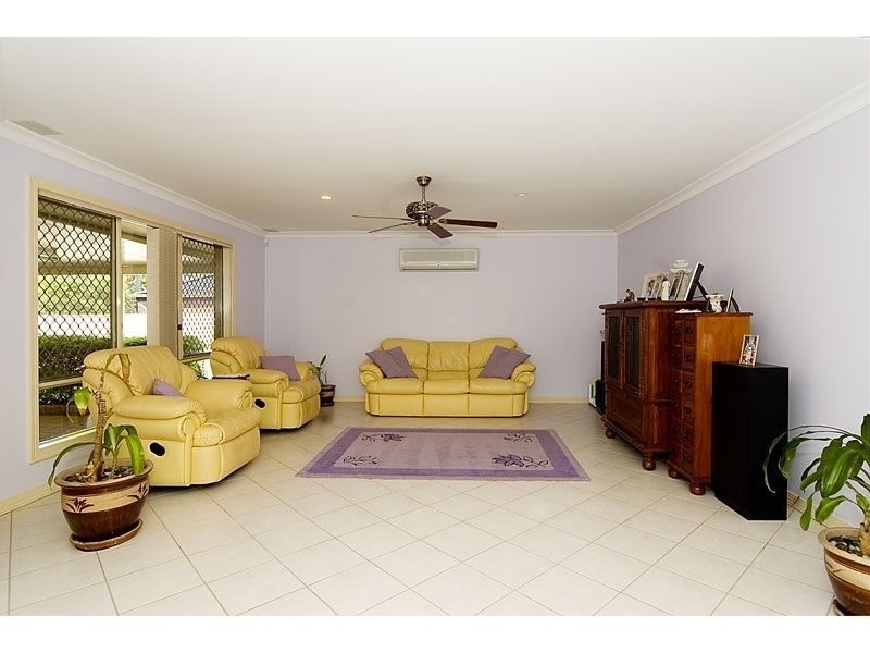 40 James Josey Avenue, Springfield Lakes QLD 4300