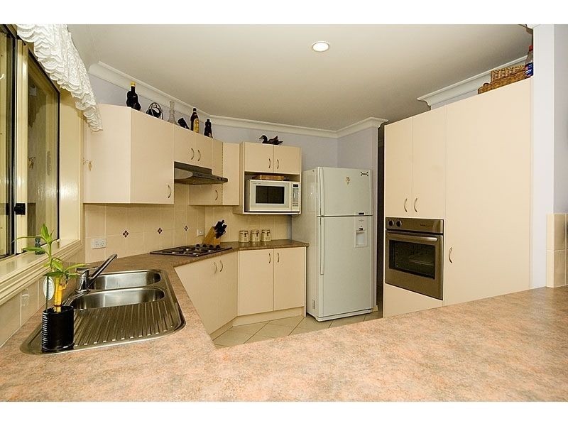 40 James Josey Avenue, Springfield Lakes QLD 4300