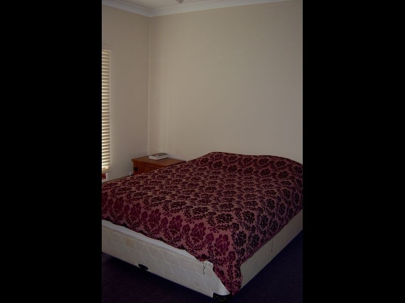 3 Sunsail Lane, Springfield Lakes QLD 4300