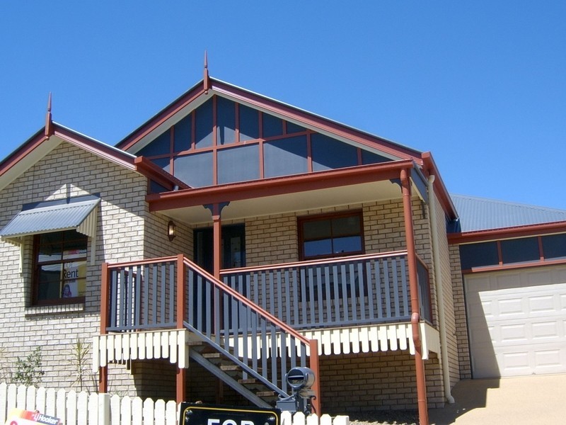 11 Glen Echo Street, Springfield Lakes QLD 4300