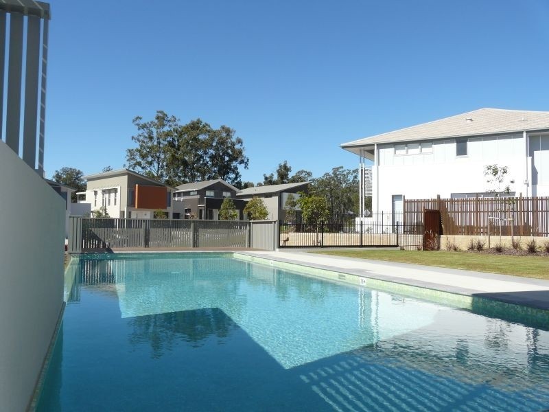 11 Spyglass Lane, Brookwater QLD 4300