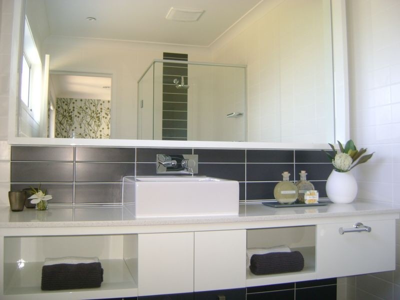 9 Spyglass Lane, Brookwater QLD 4300